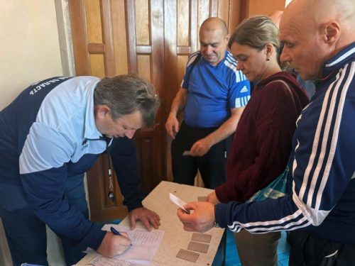 3 (1) (1) (1) (1) (1)