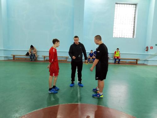 80Ua796cnIU